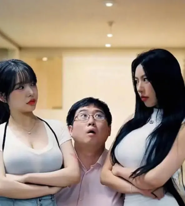 《睡了女上司》：职场禁忌的办公室恋情，欲望与权谋的边缘试探